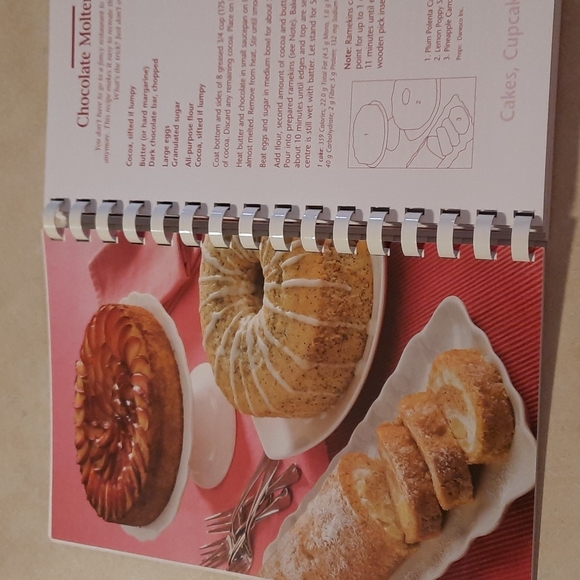 Delicious Desserts Recipe Book - Picture 3 of 3